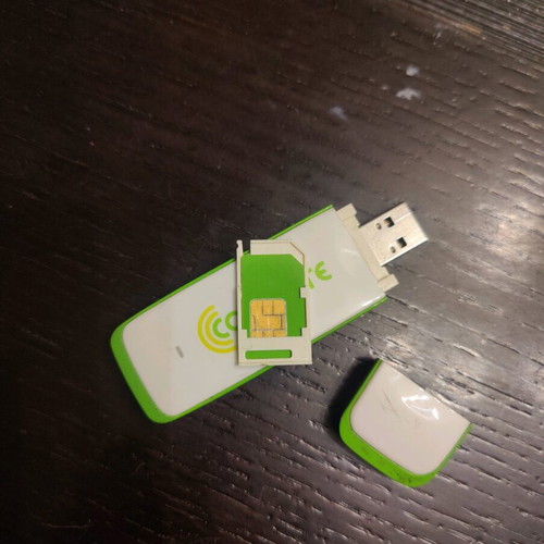 Wireless internet USB used, works with card