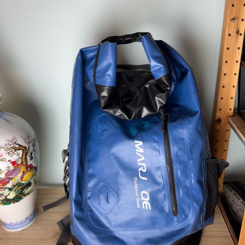 Backpack used, blue, waterproof, 25-40 liters capacity