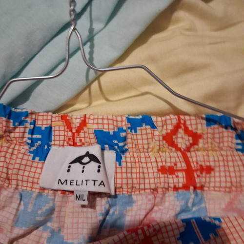 Melitta pants wide highwaist fit, ankle length, like new, size L