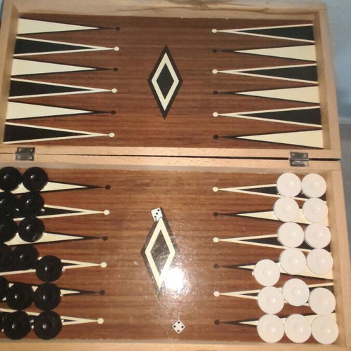 Wooden 2-in-1 board game used, chess and backgammon in case