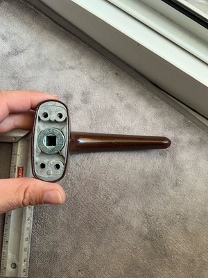 Brown handle like new