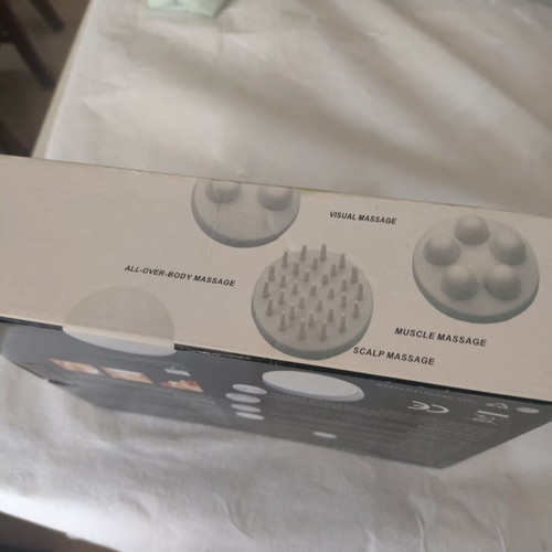 Massage device with 2 batteries new