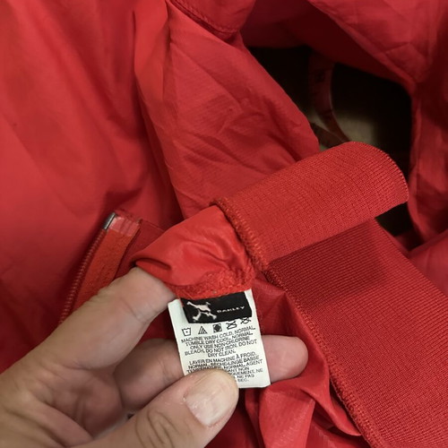 Oakley Windbreaker Masculina Red Line jacket like new, size M