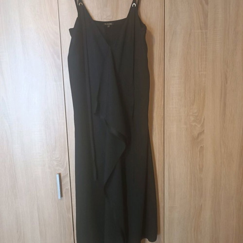 Massimo Dutti black dress with straps, like new, size 38