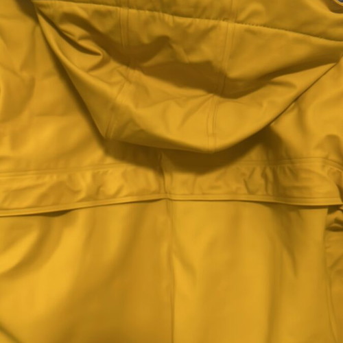 Helly Hansen jacket like new, mustard color, size M