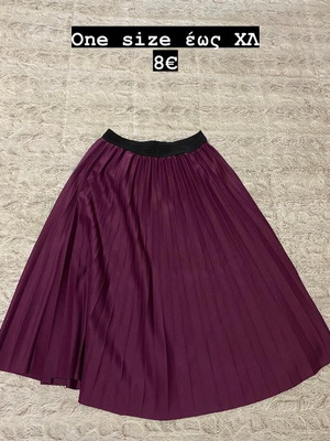 Pleated skirt like new, purple, one size with elastic waist
