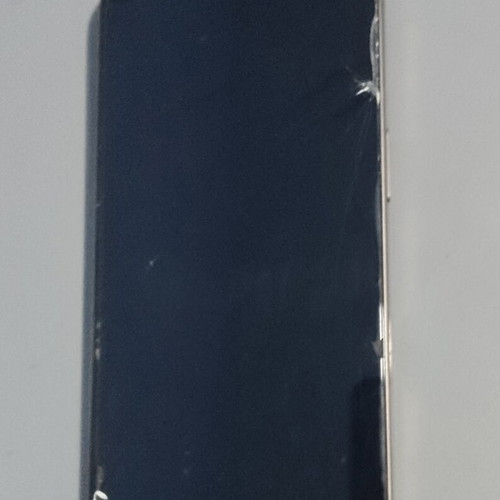 iPhone 16 Pro like new, battery health 86%