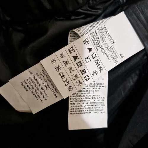 Sisley jacket like new, black with ruffles, size Large