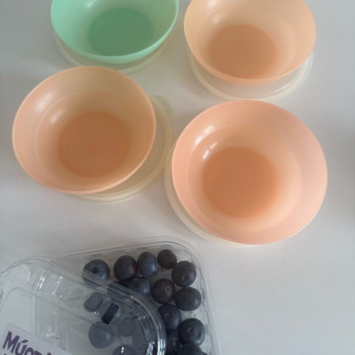 Vintage set of 4 Tupperware bowls used, made in Belgium