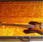  FENDER - Jaco Pastorius Jazz Bass Fretless Pau Ferro Fingerboard 3-Color Sunburst