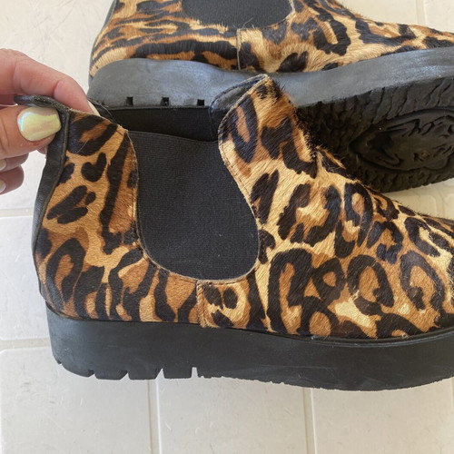 Katerina Douka women's ankle boots like new, animal print, size 37