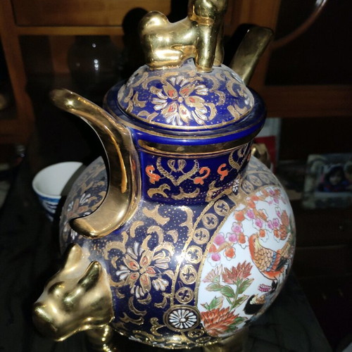 Asian porcelain decorative vase 45cm like new