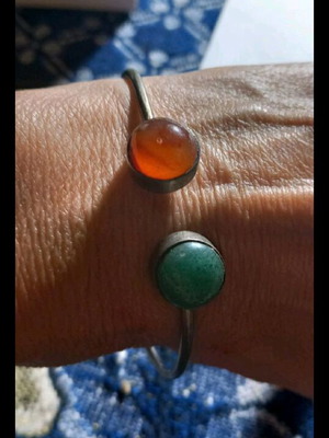 Bracelet with beautiful stones