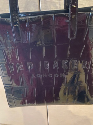 Ted Baker shoulder bag like new, black