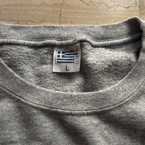 Women's gray sweatshirt like new, size large with shoe print