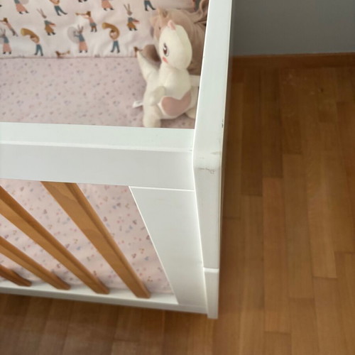 Swing baby cot and mattress like new, 70x140 cm, beech wood