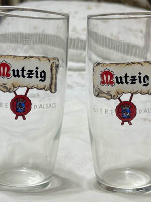 Mützig Beer Glasses set of 2 like new, vintage collectible