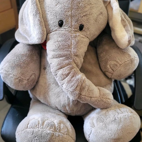 Nici elephant stuffed toy used in very good condition