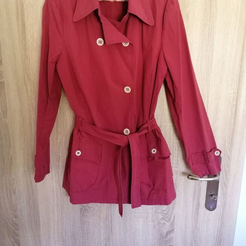 Selestino trench coat size S used, burgundy