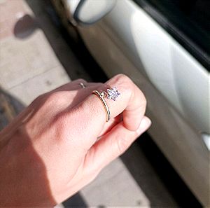 Ασημένιο δαχτυλίδι με Swarovski