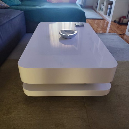 Coffee table and TV furniture used, white glossy lacquer