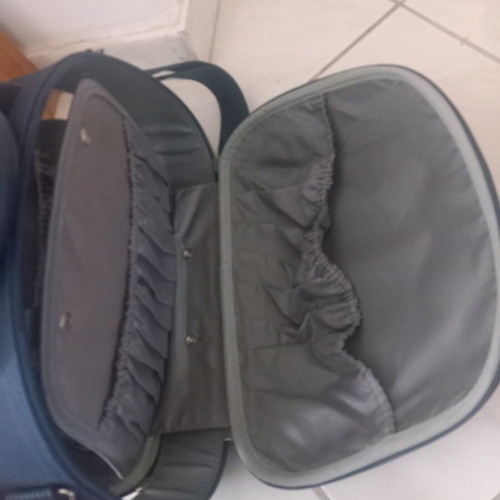 Makeup case like new, compact with strap