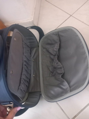 Makeup case like new, compact with strap