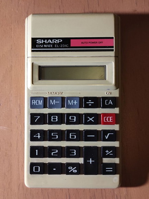 Calculator Αριθμομηχανή Sharp μεταχειρισμένη vintage 80's