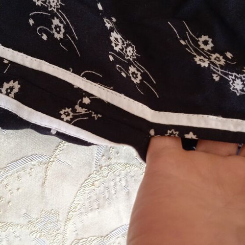 Pants Attrattivo small size black and white, like new, viscose