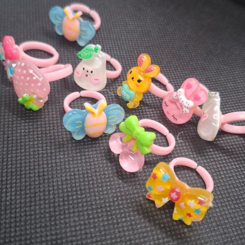 Children's rings new, pack of 10 exciting