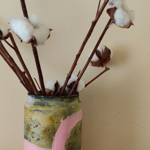 Painted vase 20cm height new