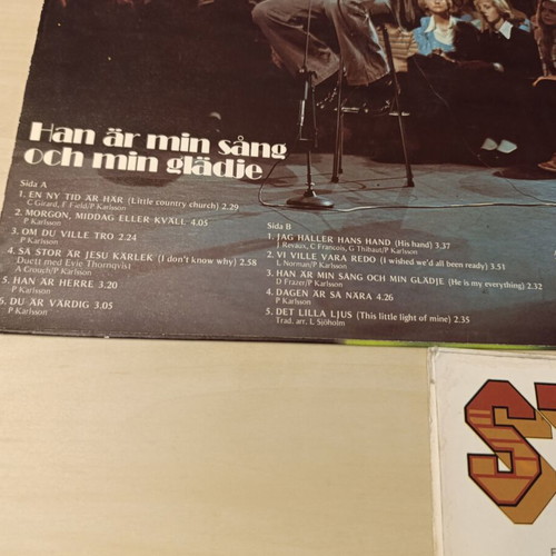 Set of 3 used vinyl records with Roger Whittaker, Pelle Karlsson & Stutum 2