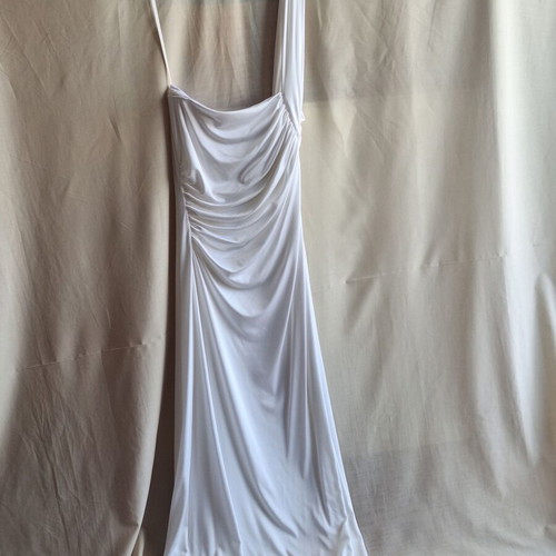 Halston Heritage Small Ivory Satin One Shoulder Maxi Dress like new