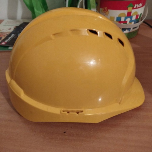 JSP EVO 3 safety helmet like new, adjustable and durable