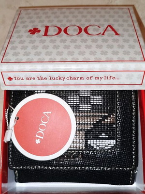 Doca дамски портфейл с много отделения като нов