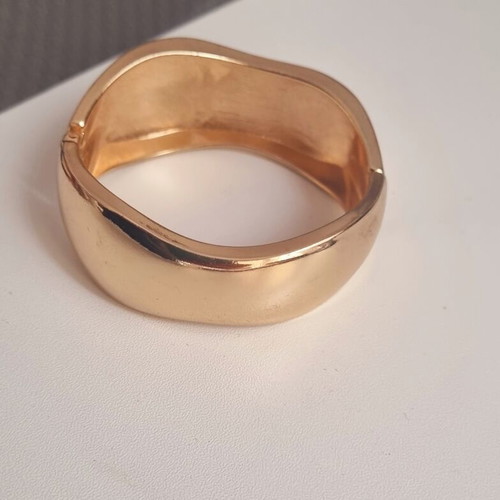 Bracelet for every occasion like new, gold-colored, hinged