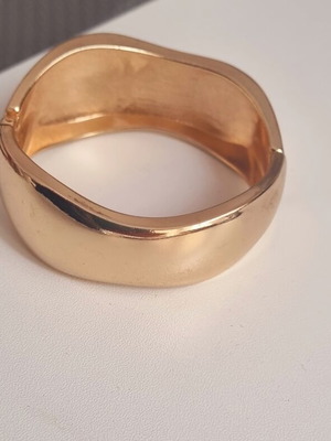 Bracelet for every occasion like new, gold-colored, hinged