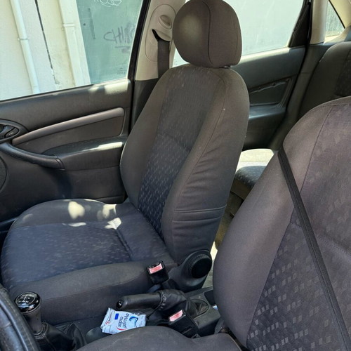 Ford Focus 5-door 2001 used, 1.4 petrol, 292,000 km