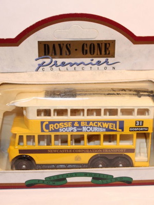 Lledo 1928 Karrier E6 Trolley Bus ''Crosse & Blackwell'' нов