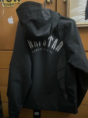 Trapstar Windbreaker black size Large new