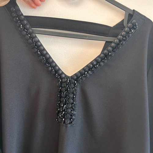Black oversized dress new, size small, knee-length