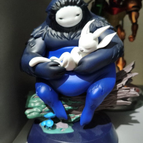 F4F PVC figures like new without boxes