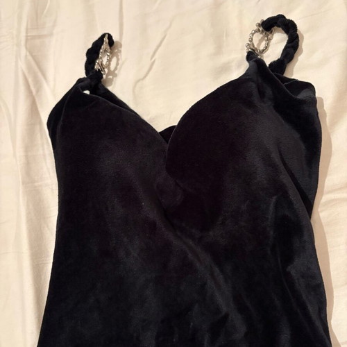 Dress black mini velvet with built-in cups used, size XS