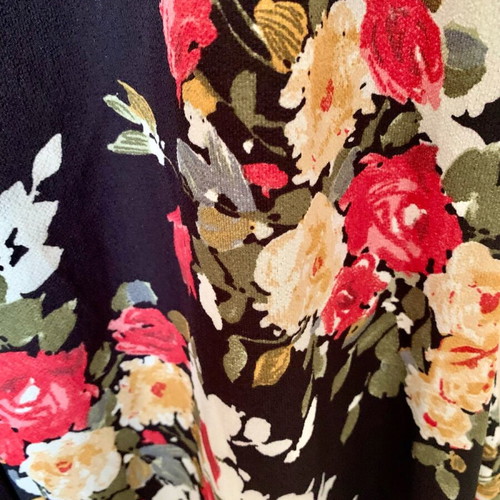 Women's dress like new with floral pattern size M