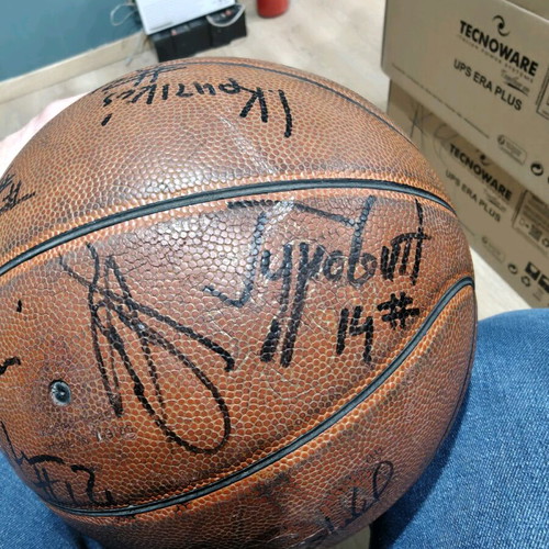 Molten basketball used with signatures of Peristeri team 1996