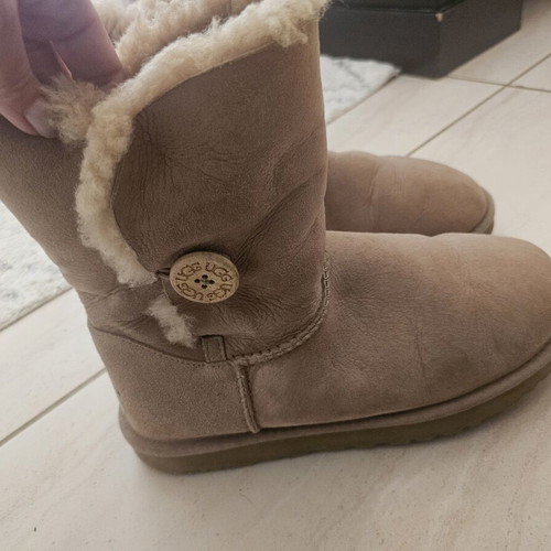 Ugg Australia W Bailey Button boots used, beige size 40