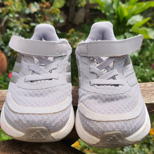 Adidas kids athletic shoes used, size 23, gray