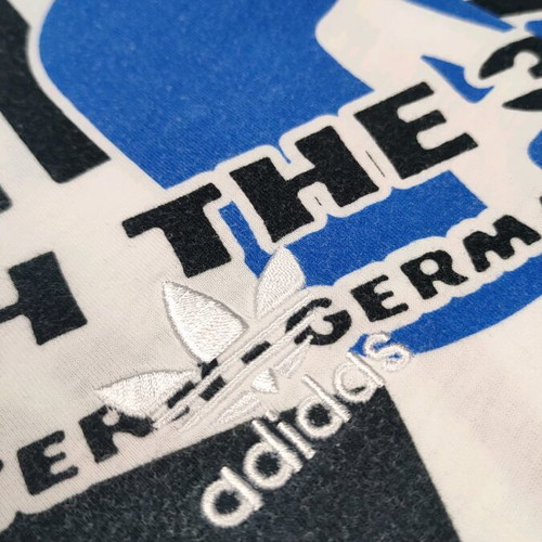 Adidas / T-Shirt / M