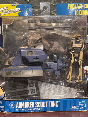 Star Wars Hasbro Armored Scout Tank with Tactical Droid new