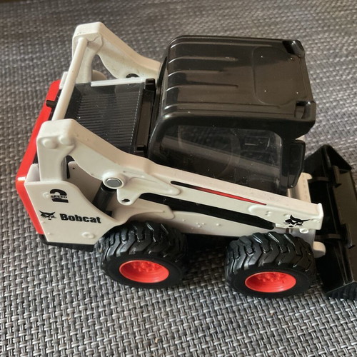 Burago Bobcat like new, for collection and toy